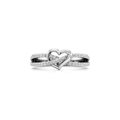 Entwined Heart Lab Grown Diamond Ring